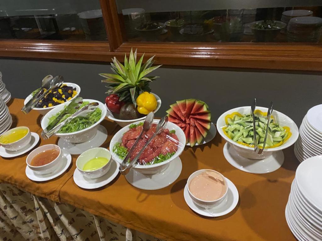 Summit Lodge Marombosa Екстер'єр фото